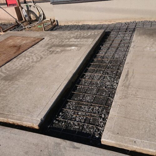 天然石下地ワイヤーメッシュです。