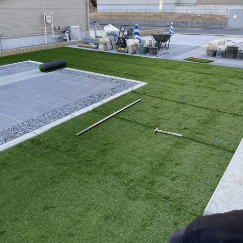 人工芝施工状況です。