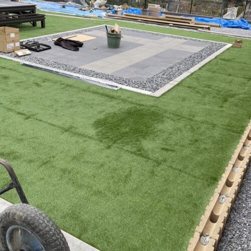 人工芝完了です。