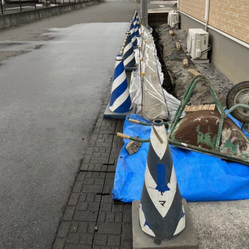 ベースコンクリート打設、養生完了です。