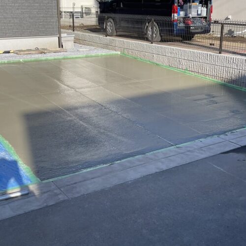 土間コンクリート打設状況です。