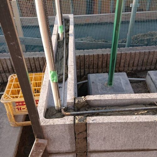 門袖ブロックの横筋です。