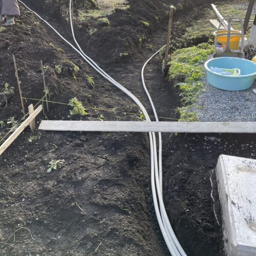 照明の配線工事です。