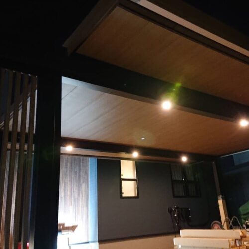 カーポートダウンライトです。