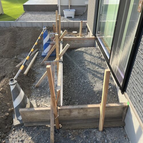 タイル下地枠組みです。