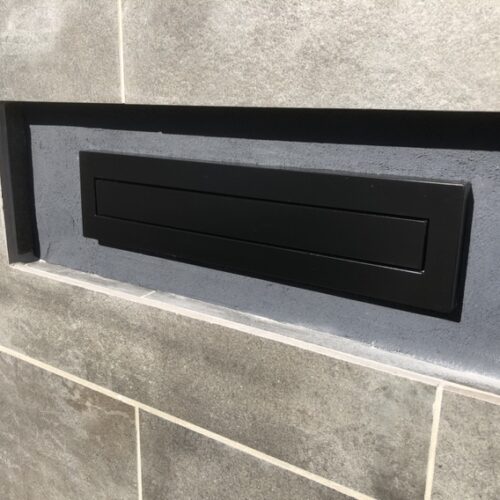 門袖部分の美ブロ塗りとなります。