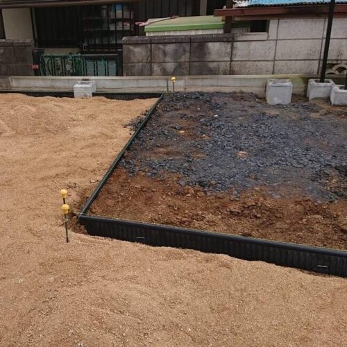 見切りの施工です。