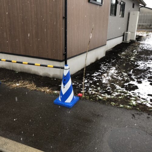 昨日に続いてのあいにくのお天気となってしまいました。本日も工事作業は休工となります。