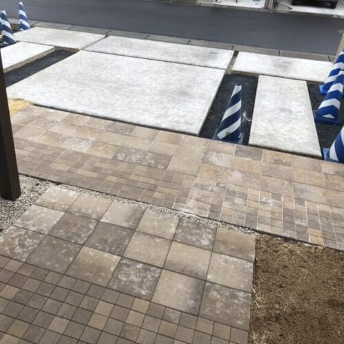 朝から雨が降り出して参りました。本日の工事作業は休工となります。