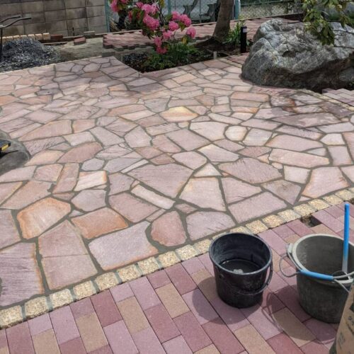 乱張り作業です。