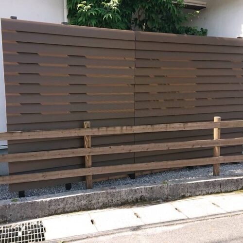 フェンス建て完了です。