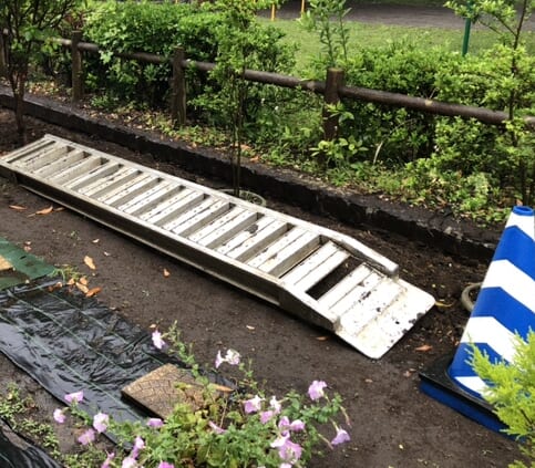 本日は雨の為に工事作業はお休みとなります。