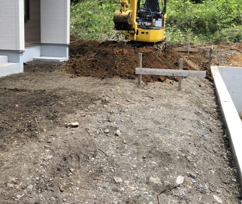 掘削作業となります。