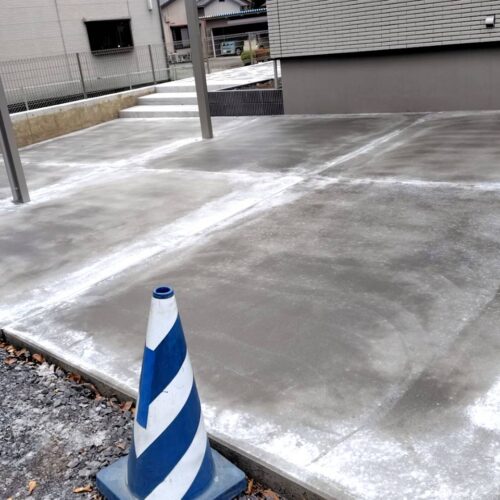 土間コンクリート部分脱枠です。 土間コンクリート部分脱枠です。