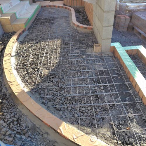 下地コンクリートのワイヤーメッシュです。