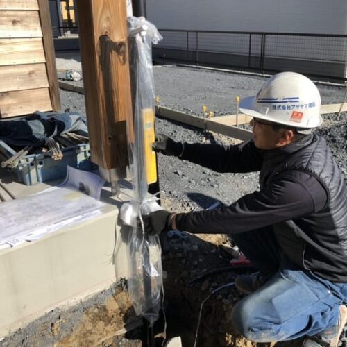 立水栓の設置作業となります。 立水栓の設置作業となります。