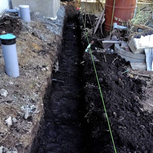 北側ブロックのベースコンクリート部分掘削です。