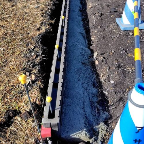 南側のブロック積みです。