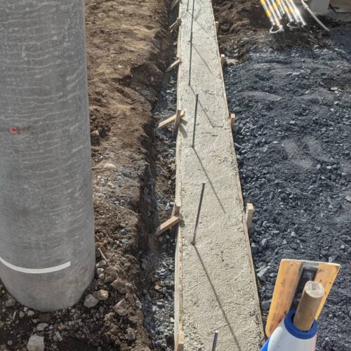 ブロックベースコンクリート打設です。