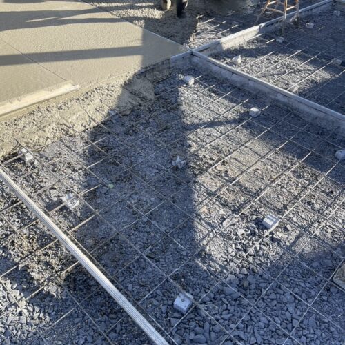 土間コンクリート打設状況です。