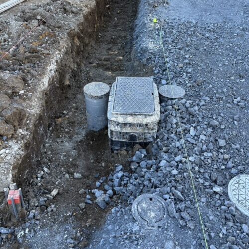 量水器の高さ調整の設備工事となります。