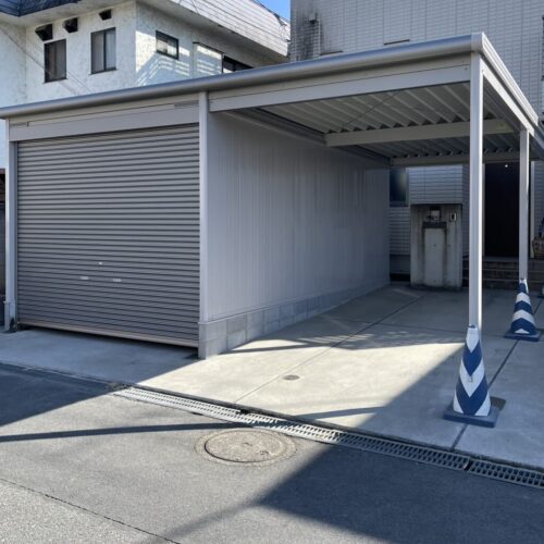 ガレージ工事完了です。