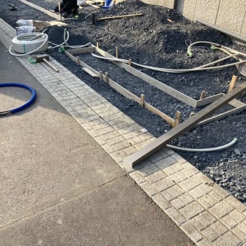 ブロックベースコンクリートの型枠みです。