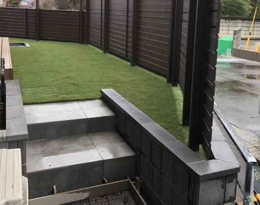 本日は雨の為に工事作業は休工となります。