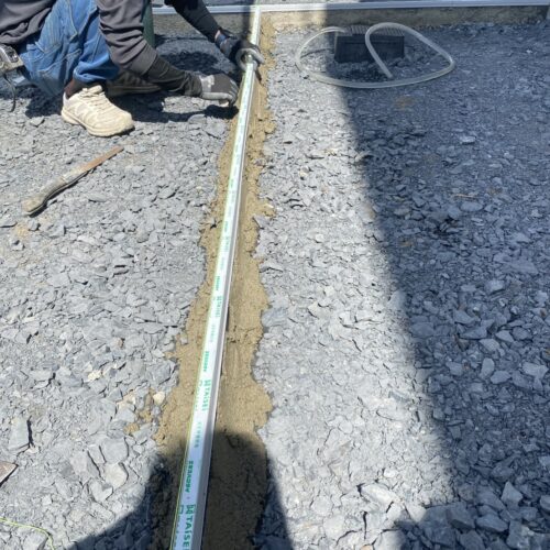 土間コンクリート目地エキスパンタイ施工状況です。