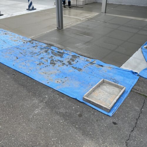 土間コンクリート打設状況です。