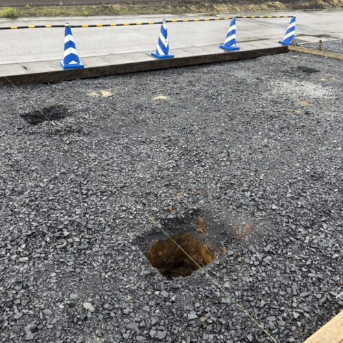 本日は雨の為に昨日に続いて工事はお休みとなります。