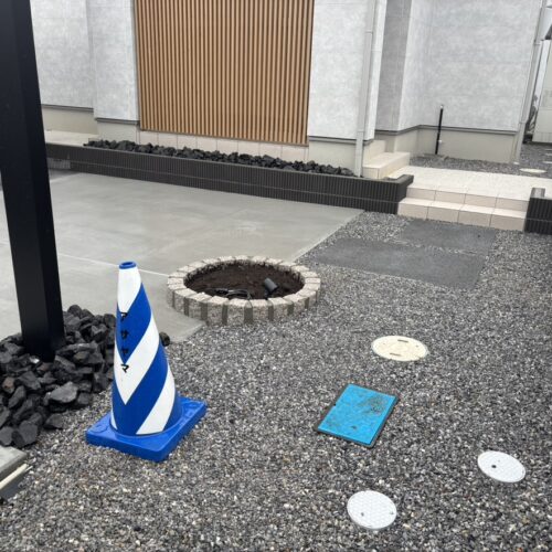 本日は雨の為に工事作業はお休みとなります。