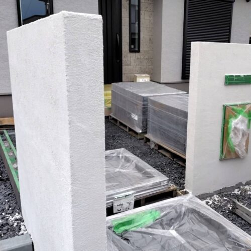 門袖の美ブロ塗りです。 門袖の美ブロ塗りです。