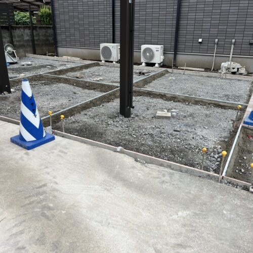 土間コンクリートのエキスパンタイ施工です。