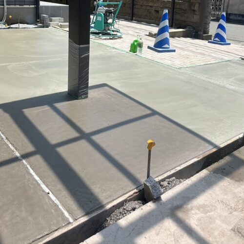 土間コンクリート施工です。 土間コンクリート施工です。