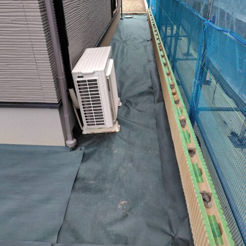 防草シート敷きです。 防草シート敷きです。