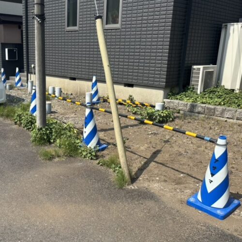 本日より工事着工となります。カラコーン等を用意して作業準備となります。