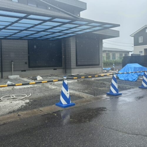 本日は雨の為に工事作業はお休みとなります。