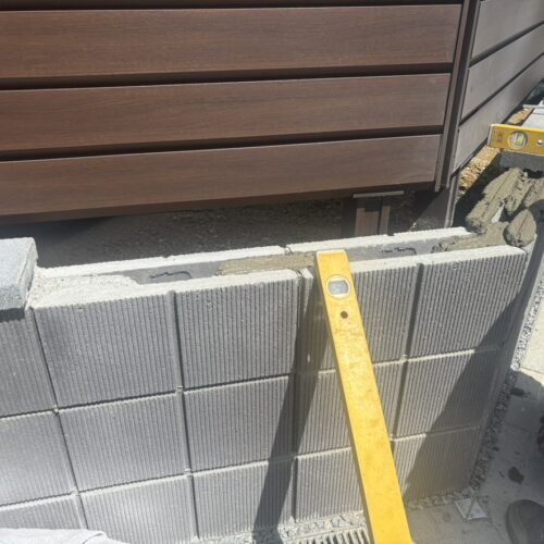 ブロック、フェンス補修作業です。 ブロック、フェンス補修作業です。