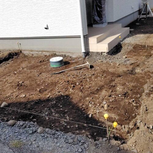 アプローチの掘削です。 アプローチの掘削です。