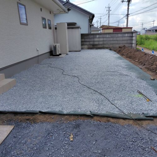 6号砕石入れです。 6号砕石入れです。