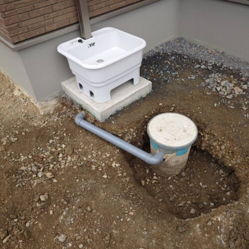 雨水桝移動です。