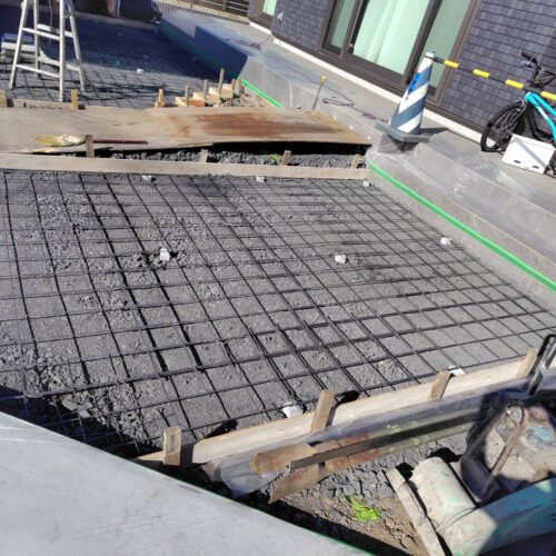 タイル下地コンクリートです。