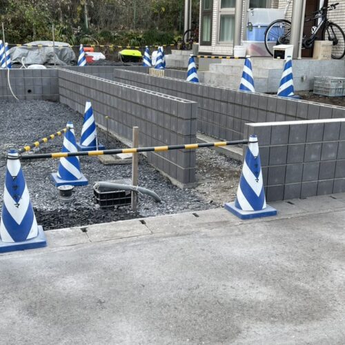 ブロック積み完了です。