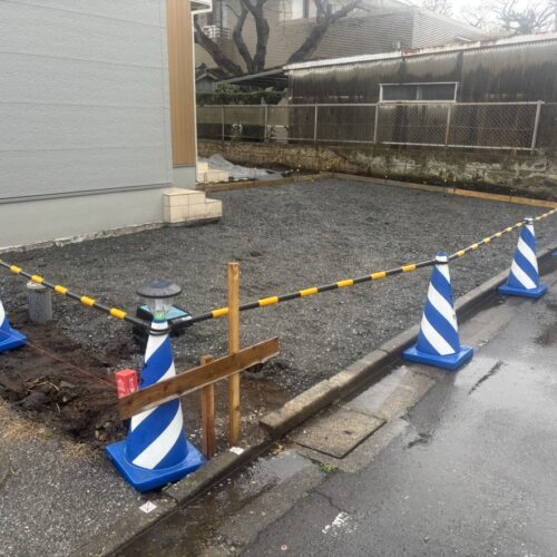 本日は雨の為に工事作業は休工となります。