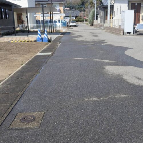 本日の作業完了後に前面道路を水洗いさせて頂きまして作業終了となります。