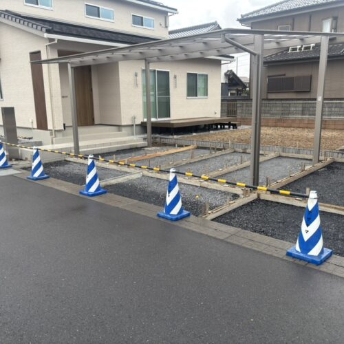 本日は雨の為に工事作業は休工となります。