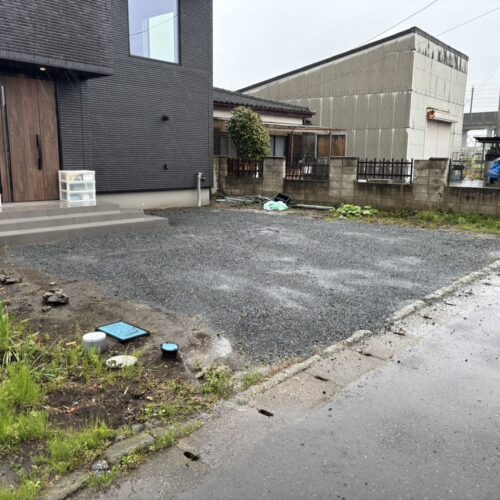 本日より工事着工の予定でしたが雨の為に工事作業はお休みとなります。