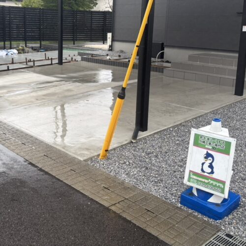 本日は台風の影響により雨のお天気となってしまいました。工事作業はお休みとなります。